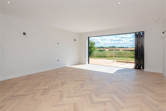 Aluna Bi-Folding Doors